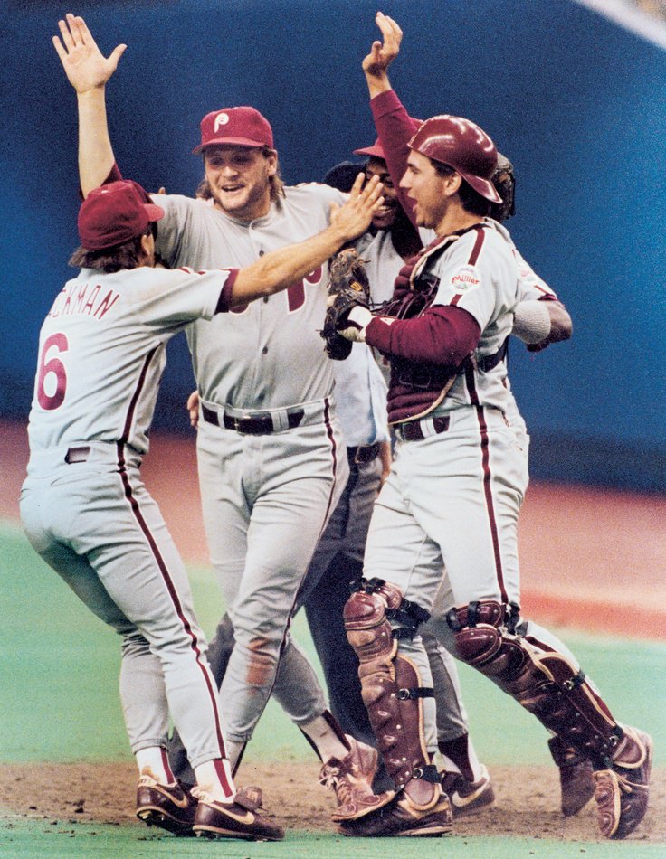 This Sat @XfinityLive from 1:30pm-3:30pm. Take your cuts off of Tommy Greene in support of <a href="/BarksHearts/">Barkann Foundation</a> and win great prizes.  Tommy will be pitching wiffle balls in The Barkann Foundation Grand Slam Challenge.