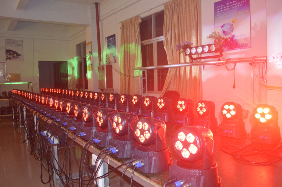 MarsliteLight's tweet image. Mini 6in1 LED Moving Head Light 5X18W RGBWAUV MS-CM05

E-mail: mars@mars-light.com
More: marsledstage.com/mini-6in1-led-…
#ledmovingheadlight
#minimovingheadlight
#movingheaddjlights
#movableledlights
#movinghead