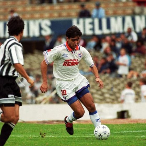 Chino_Recoba20's tweet photo. Felicidades @Nacional!!! Felices #120AñosDeVerdad 🎂. Gracias por haberme dejado ser parte de tu historia https://t.co/bw9SOSBsbL