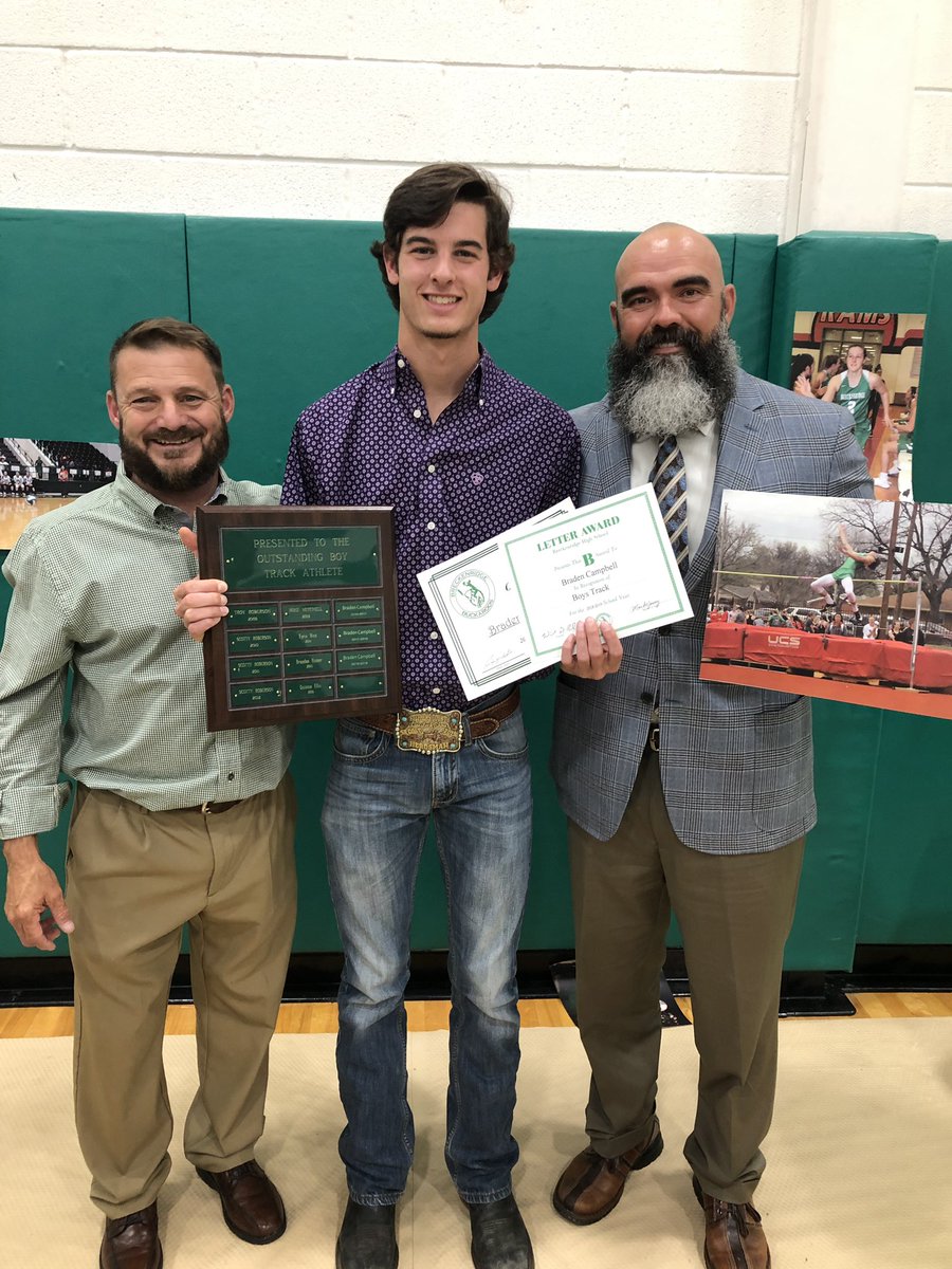 creager_ashley's tweet photo. Braden’s last sports banquet! He received his letter B award, and was awarded the Outstanding Boy Track athlete for the third year in a row! Next stop in the journey, becoming an All American decathlete and make it to the National Championships for WTAMU! @WTAMUTrackXC https://t.co/WYkapVdgEf