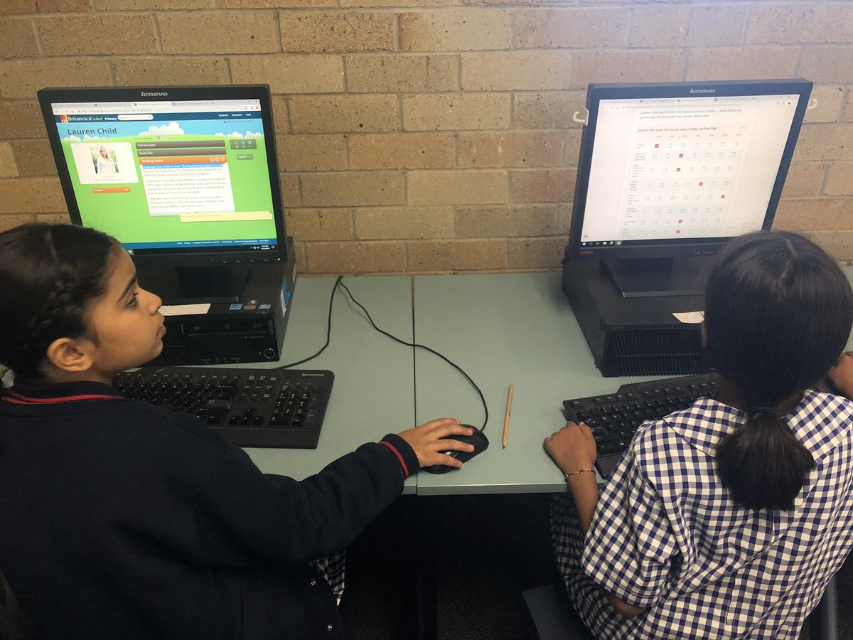 AuburnNthPS's tweet image. Yr4 students @AuburnNthPS are using #Oliver and other webpages to locate information and answer questions in their #GoogleForms book scavenger hunt #libraryskills @JenniferTieu9