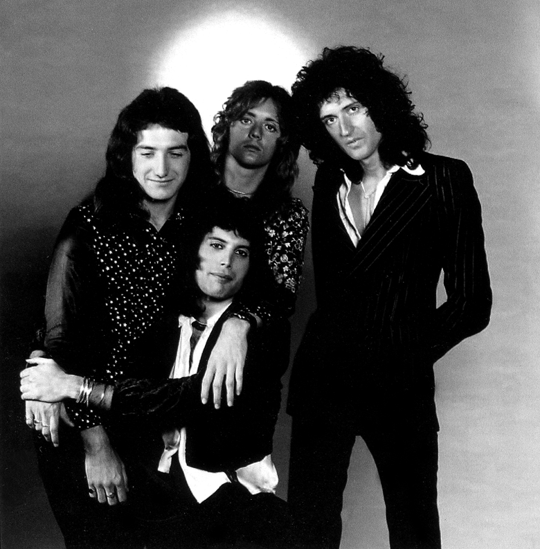 mercurysarchive's tweet photo. @QueenWillRock in Circa, 1975 by @Terryoneill .
#FreddieMercury #brianmay #RogerTaylor #johndeacon #queen https://t.co/m1gnTXPPhf
