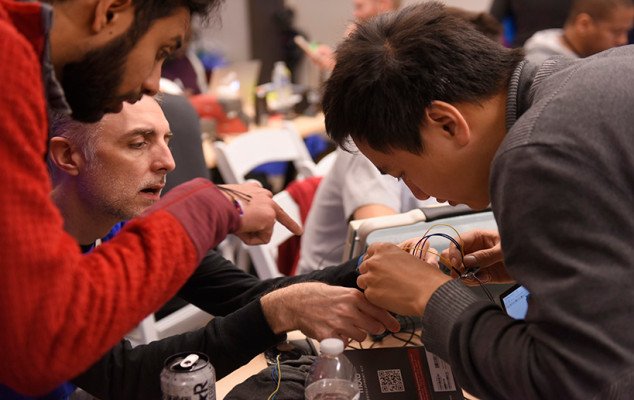 NewsTekToday's tweet image. Meet the TC Hackathon at Vivatech 2019 judges &amp;amp; hackmaster dlvr.it/R4flp4 #Events #TC #TechCrunchHackathon