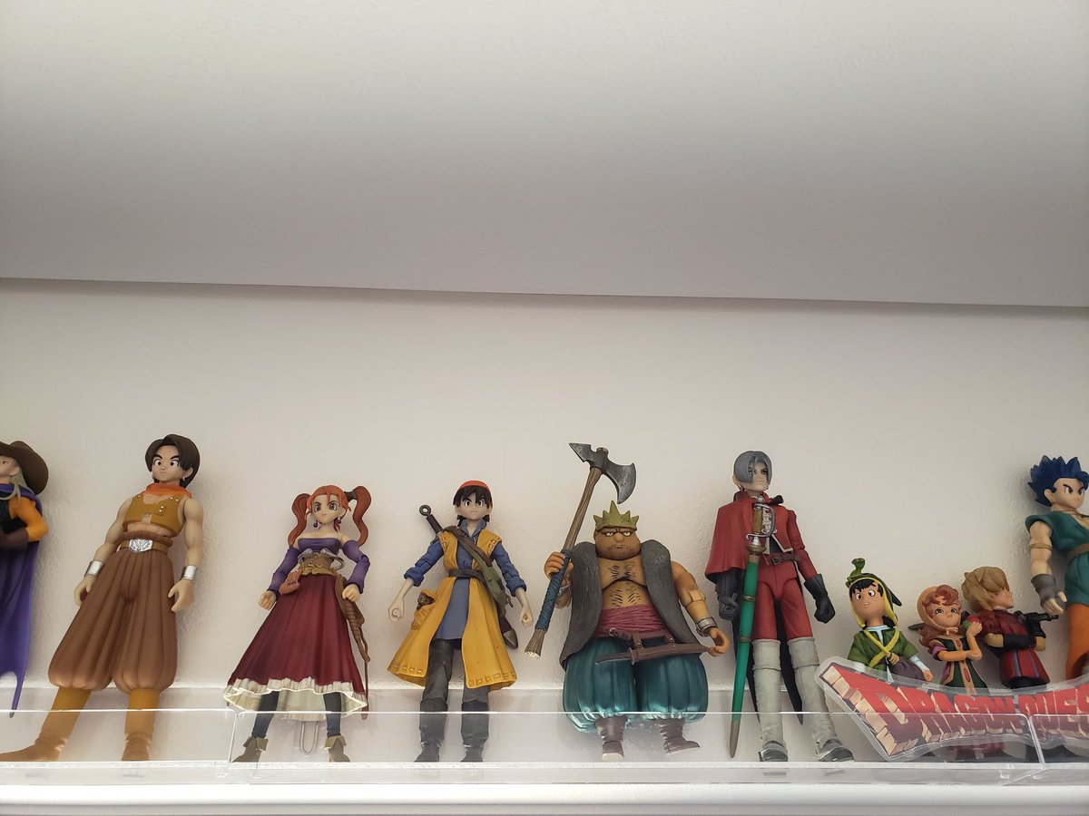ドラゴンクエストの歴代主人公のフィギュアを集めていますがドラクエ9