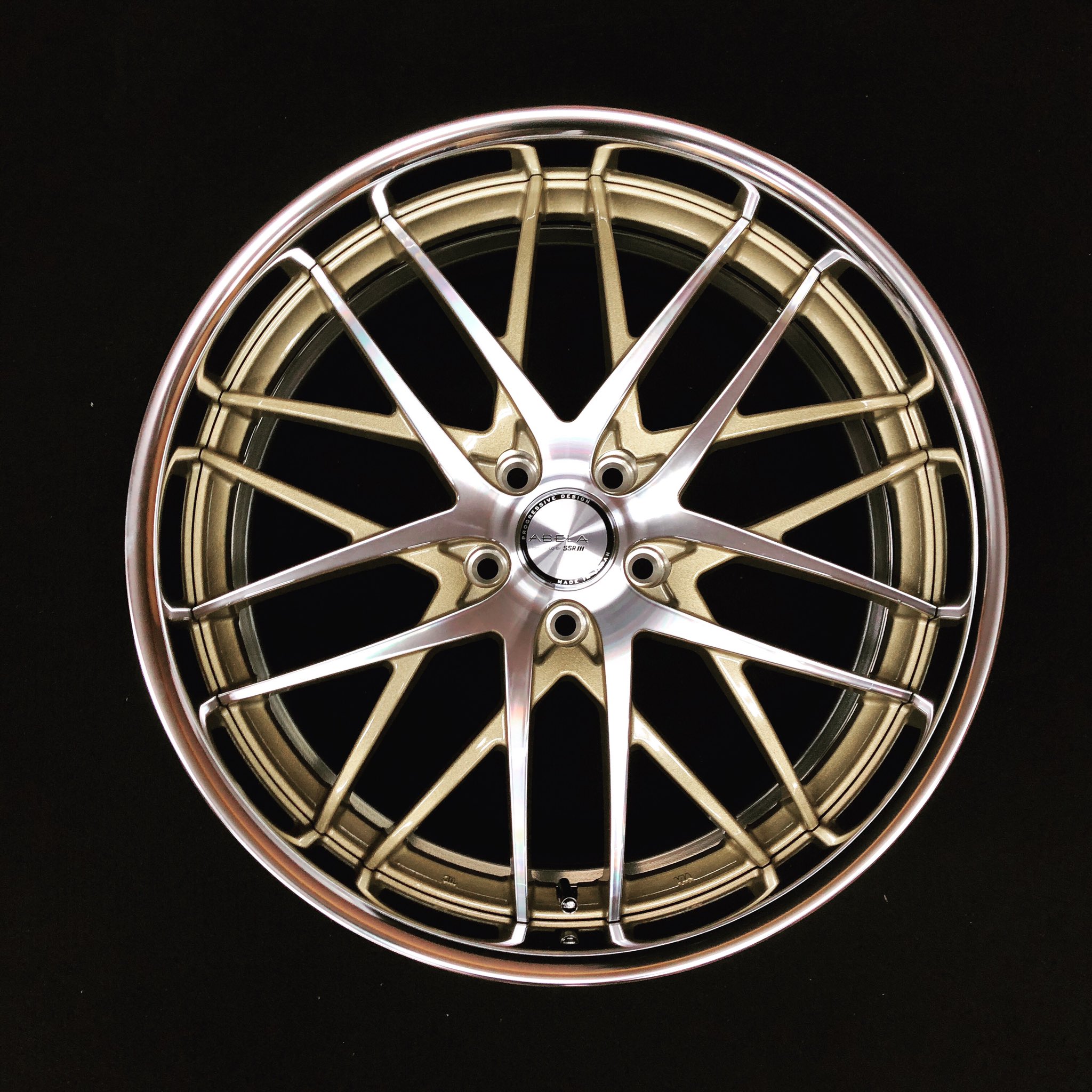 SSR abela dm10 19インチ