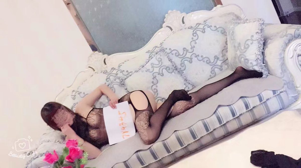 rcnnay's tweet photo. 这是原来玩69夫妻乐园拍的照片 794345 是我的ID号 不��道在这能不能碰到老熟人 https://t.co/s7deMb1sJG