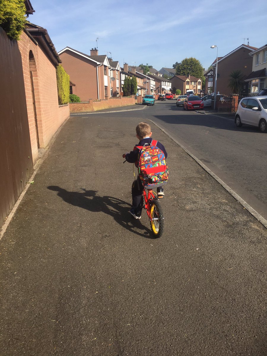 jeffvtec's tweet photo. @PeteSnodden  and @coolfm  Pete you said kids don’t take there bikes to  school my sons school encourages the children  to take there bikes and he is 5 years old https://t.co/jx6rYzBvi4