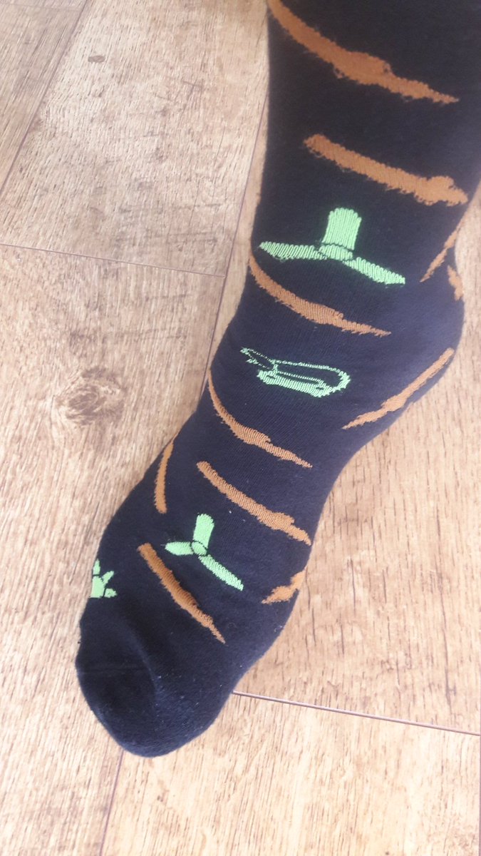 DaveLaister's tweet photo. Setting the tone for #HRA19 judging today with my #DocksSocks on. Absolute deadline 2pm stragglers... We don't need War and Peace, just who, why and how. We do our research! Enter here: https://t.co/H9SVjYJMlA #inittowinit #Humber #Hull #Greatingrimsby #renewables https://t.co/b4suj2eUcM