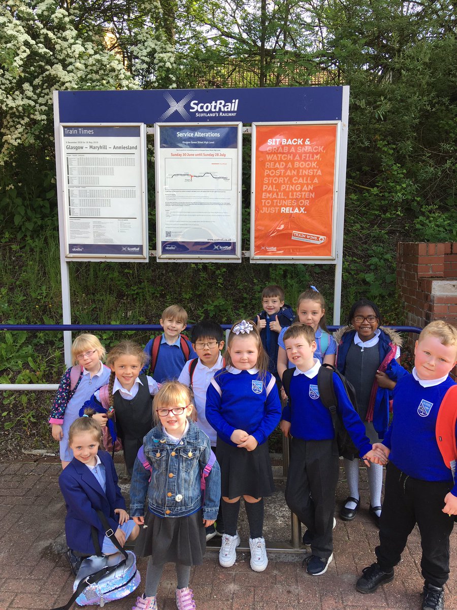 CadderPrimary's tweet image. Some of our P1, P2 and P3 pupils are off to visit the @Apple store in Glasgow this morning. What will they be doing though? @DigiLearnScot #NDWL19 #digitallearning #computingscience