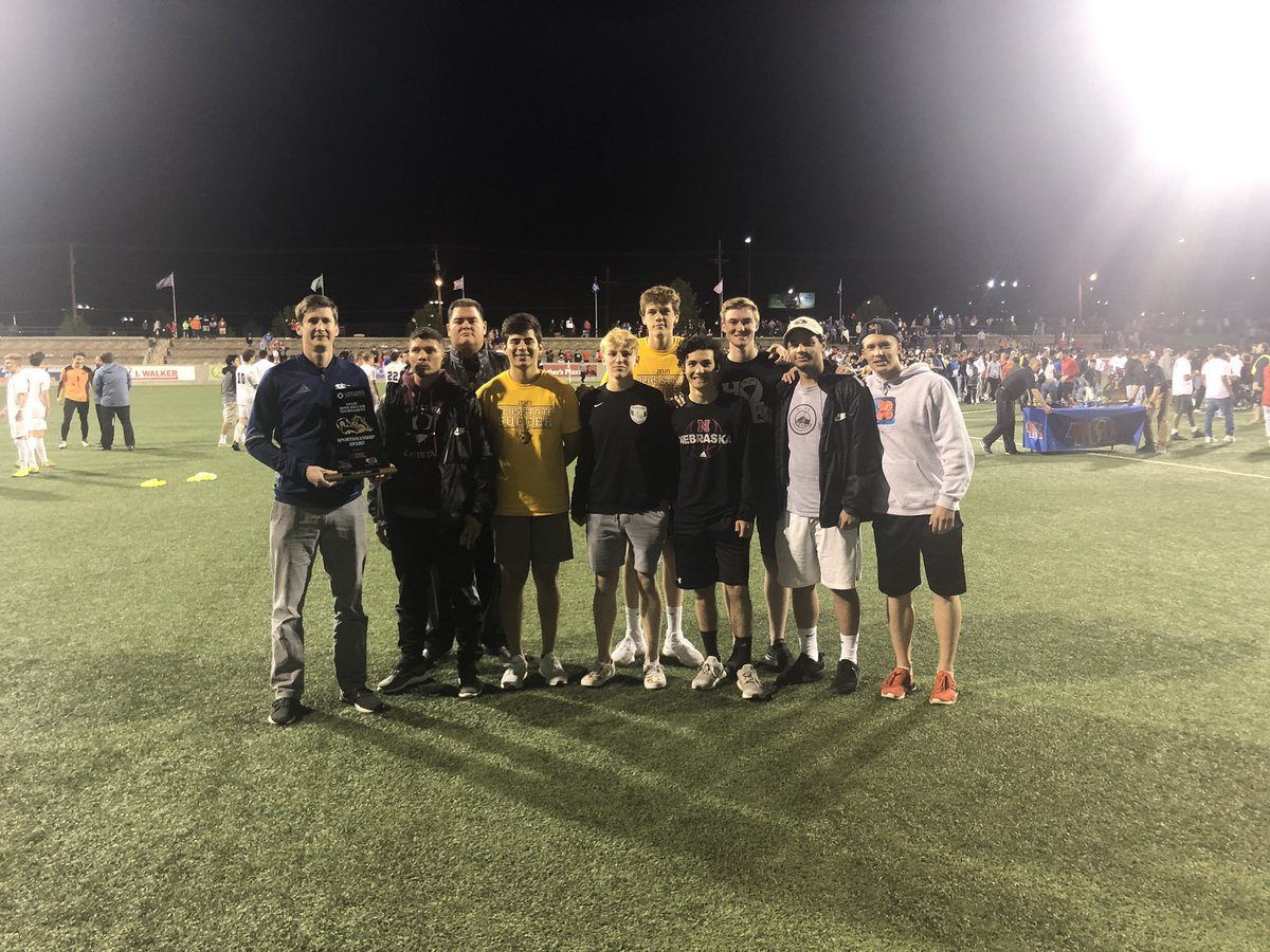 PLHSBoysSoccer's tweet photo. MONARCH NATION stand up!
PLHS program, fans, players, and administration win the Class A Sportsmanship Award. Way to represent Papillion. #nebpreps #NEPrepSoccer @PLHSACTIVITIES @PLPulse https://t.co/qU26fwseDY