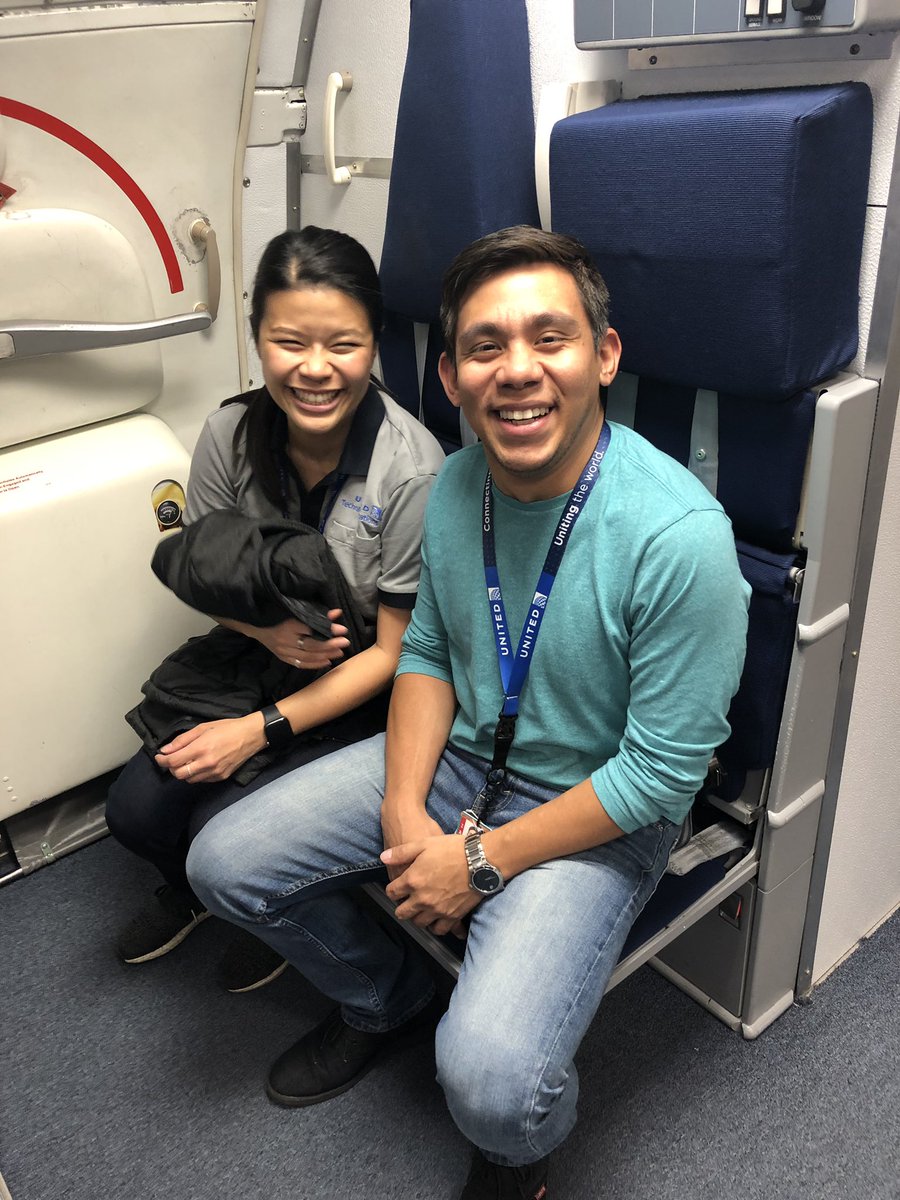 CremaExpat's tweet photo. #Elevate2019 enjoy our visit to the #FlightTrainingCenter in Denver. @weareunited #BeingUnited https://t.co/1jaXzfMP09