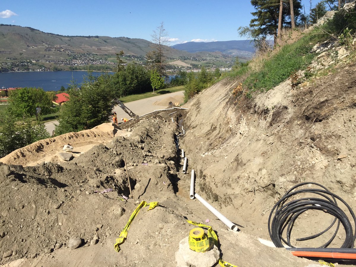RhysMarch's tweet photo. Getting our LAST building site ready! Road work and drainage underway; can’t wait to give you a tour!!#okanagan #development #BeverlyHillsEstates #116SunsetBlvd #comingsoon #realestate #vernon #vernonbc #yvr #yyc #ylw #kelowna https://t.co/IWh9wdhpz5