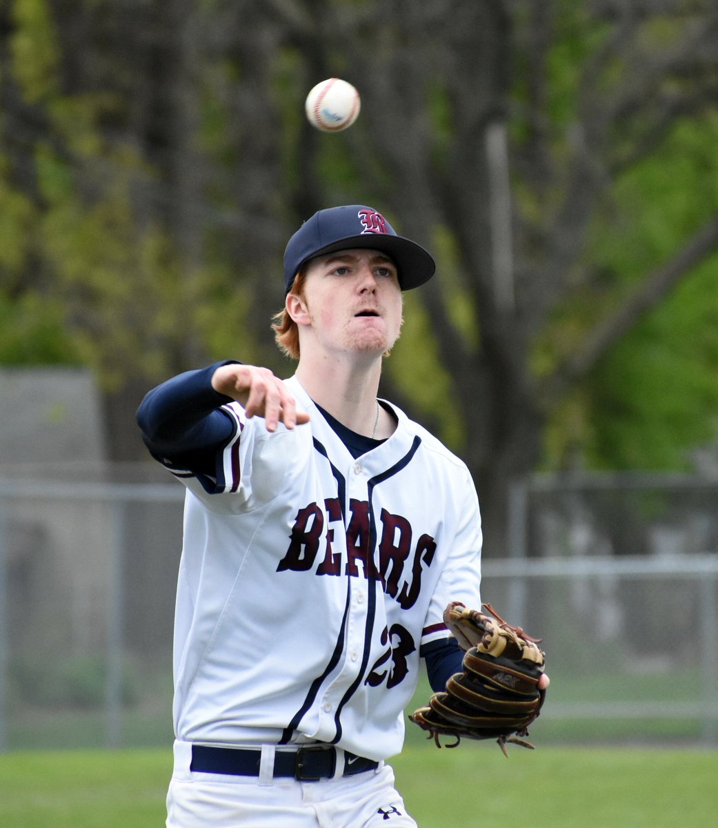 JasonESchmitt's tweet photo. Berkley's pitching dominant in doubleheader sweep of Troy. Here's my coverage for #MIPrepZone
STORY: https://t.co/rttunJyfaZ
PHOTO GALLERY: https://t.co/3VjVsGT7MW
@BerkleyBaseball @MikeSchneider99 @CasidaJackson @kyedomzalski @Cameron_Ison51 @TheBearPack18 @BenBoyer0 https://t.co/MfRSii85Ca
