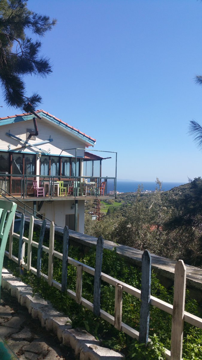 Günaydın...
Gün aysın.
♥