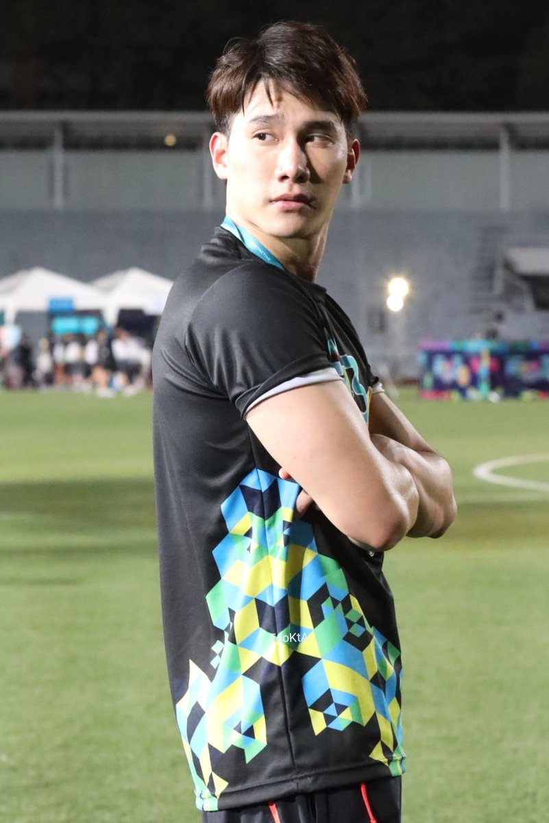 Ta8_Meaw's tweet photo. หล๊อ หล่อ เอ้าห่อให้ด้วย... ❤️🌻
#Tul_Pakorn
#watsonsfittwalk3
#GETACTIVE
#มันส์เดินเบิร์นสนุก
#togetherwithme
#2Tz https://t.co/YP93XJFvuT