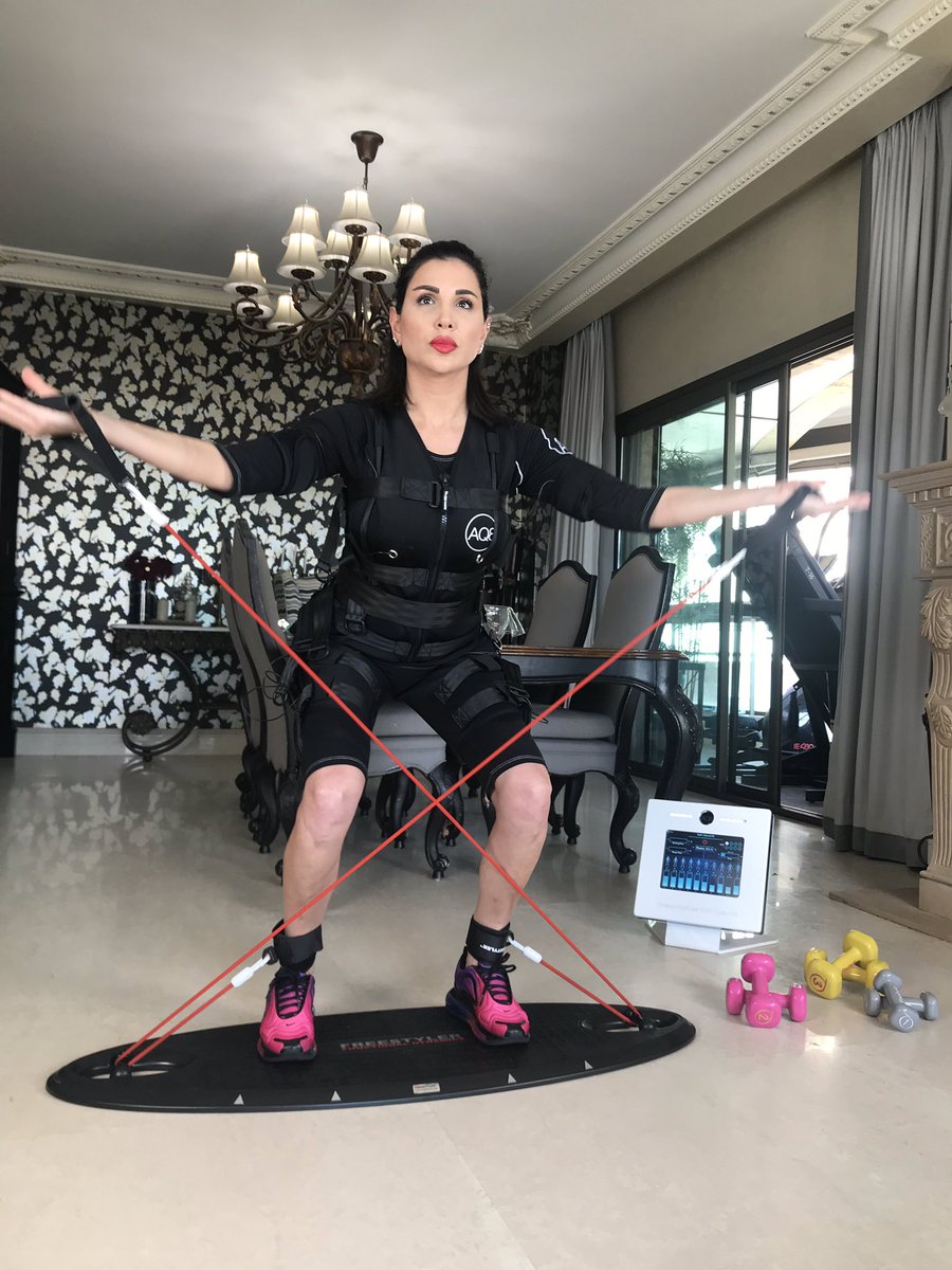 AQ8_System's tweet image. 🇱🇧 Super star’s training!, in Beirut with @yousra.78. New face of #aq8system in Lebanon! #emsfitnes #emsstudio #zumba #electrofitness #ems #emstraining #aq8 #lebanonfitness #lebanongym #gymlebanon #fitnessbeirut #emsegypt #egyptfitness #fitnesscairo #cairofitness