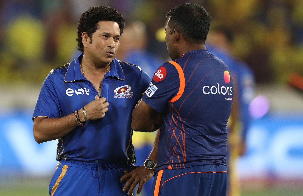 Kcricketscore1's tweet photo. Bumrah wins praise from Tendulkar
Visit here==>>https://t.co/3I4y9Kv1L7
#livematchscore #todaynews #cricketnews #cricketTOPHEADLINES #kcricketscore #latestcricketnews #livecricketscore #worldcupteam #TodayMatch #worldcupmatch #worldcupmatchscore https://t.co/61OoUGEOuI