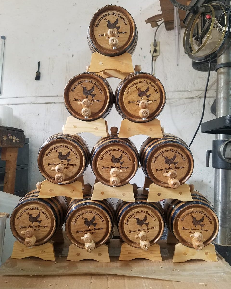 barril_roble's tweet photo. The engraving has no limits
#engraving #limits #laser #barrel #cask #vintonder #chenebotti #tonneau #tonnelet #barrique #fasser #weinfass #cooper #tone #baril #hooper https://t.co/7SFe8H6ouo