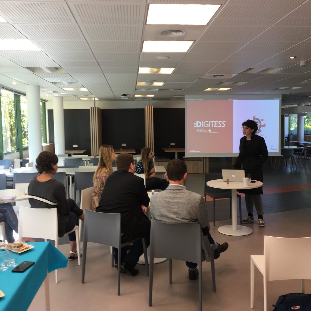 makesense's tweet image. Valentine Guillien de @SimplonPaca nous fait l’honneur de présenter le programme #digitess ce matin dans le cadre du #tfgt2019 chez @SAPLabsinFrance @SAPFrance @LatitudesTfG #techforgood #nice #paca