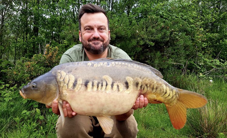KARPER Consultant Steve Pursey with a few more from his syndicate using the KARPER RS. #karperltd #carpfishing