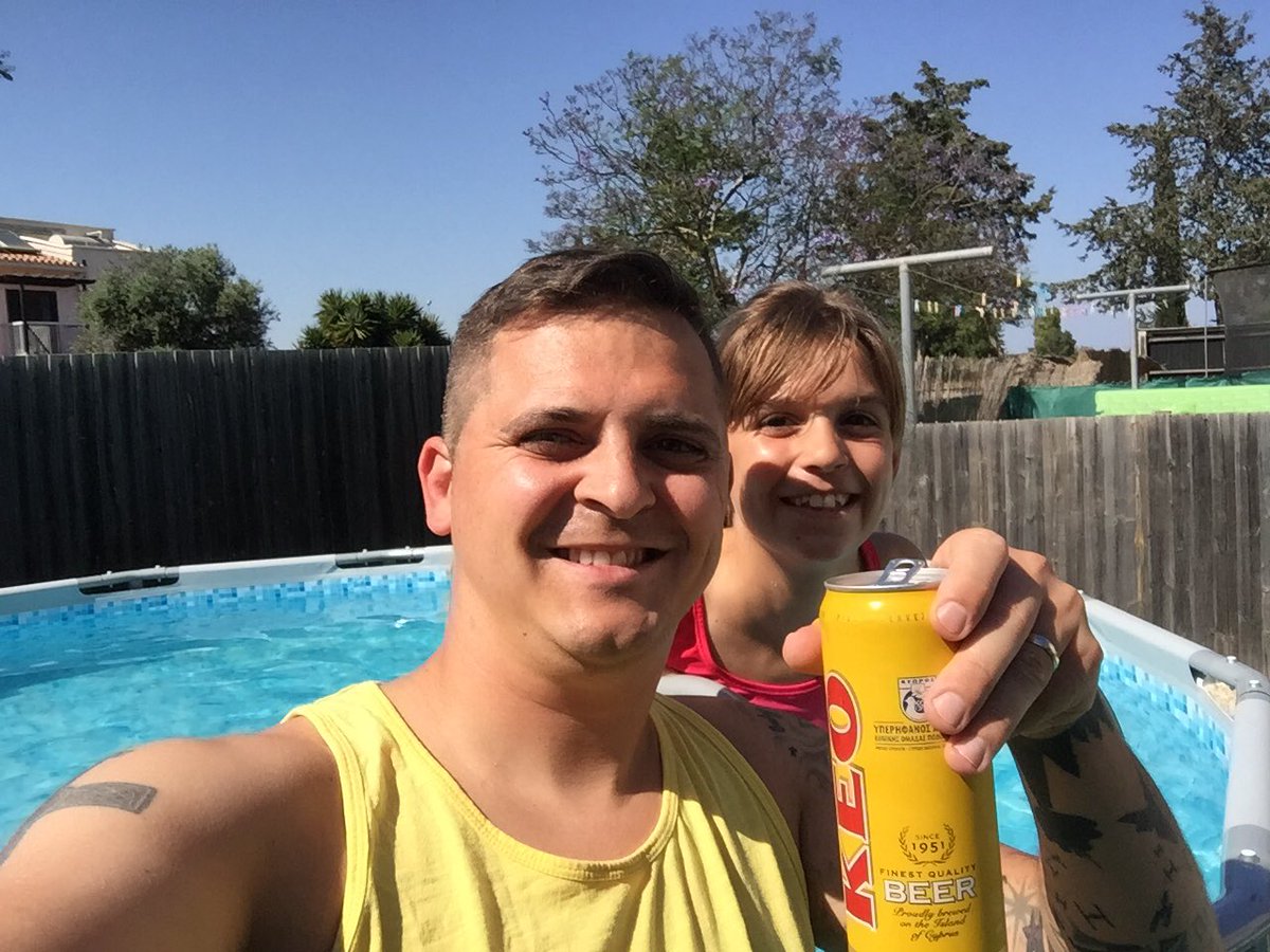 CharlieSwans8's tweet photo. 8-3 working hours are horrible #cyprussun #familytime https://t.co/YhlZ1ai8Rl