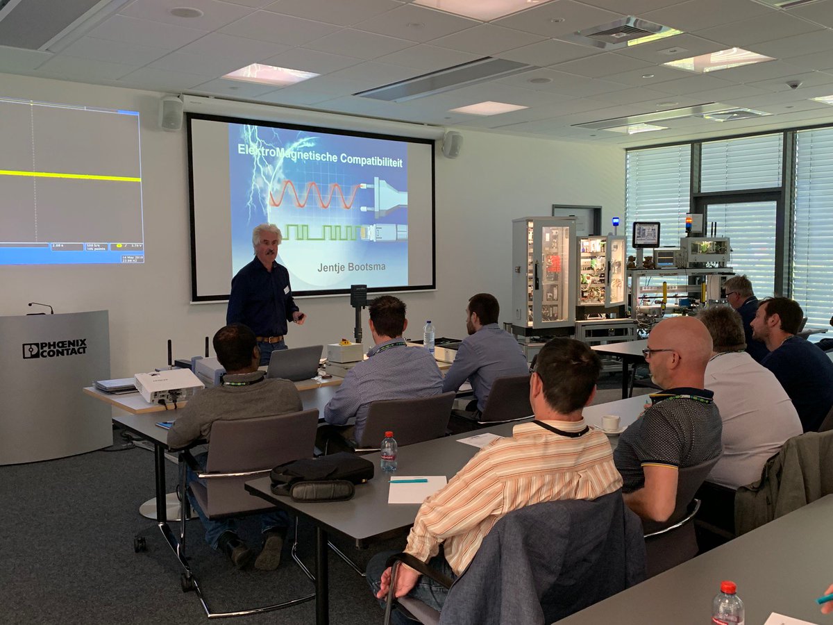 Phoenix Contact BE tweet media