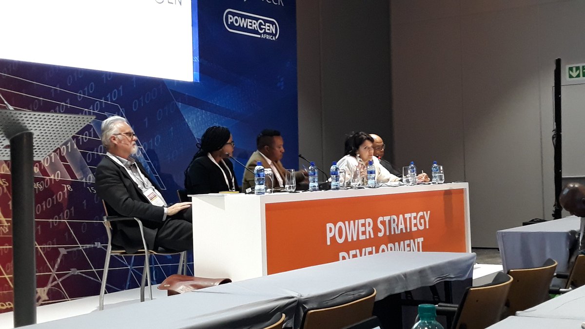#AUW2019 Which energy transition for South Africa? Beyond Eskom structure &amp; model. <a href="/SALGA_Gov/">SALGA</a> #Muni are in charge of 45% of demand, embedded generation shall be precised in a masterplan. #IPPOffice ready to develop new projects. #business addresses cost reflective tariff