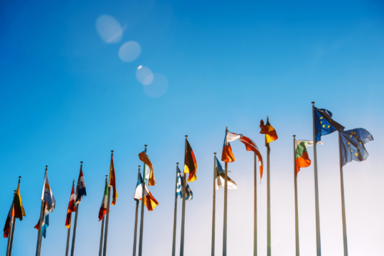 MaastrichtU_BXL's tweet photo. 5th @CLEER_research #SummerSchool on the Law of EU External Relations is taking place at @Campus_Brussels between 24-28 June. Apply before June 3rd! Scholarships available :) #europeanlaw #EUexternalaction #EUexternalpolicy #europeaninstitutions 
https://t.co/ezvAAjMq9Q https://t.co/EDDt2xurDJ