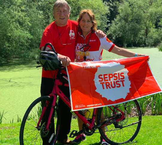 TheDavidSelves's tweet photo. The Cotswolds are calling! We stopped off to see the team at @picpr 😊 https://t.co/hpZJouktTv #Sepsis #DavidSelves #SelvesGroup https://t.co/En0IwH90Fu