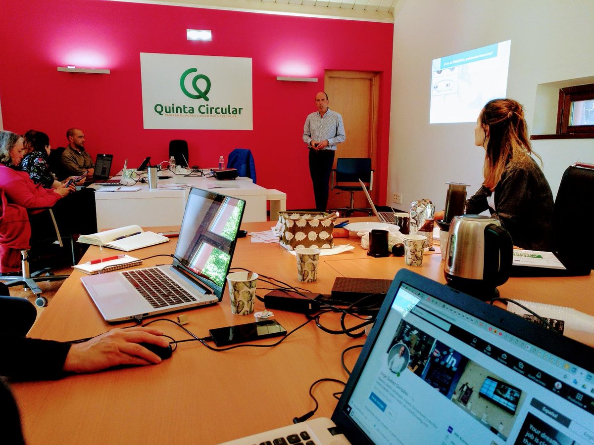 envirooES's tweet photo. Este jueves nos espera DemoDay para terminar el programa #QuintaCircular, del que es patrocinador @Gijonimpulsa. Tendrá lugar de 12:00 a 14:00, habrá una ponencia de cierre y se expondrán los proyectos desarrollados: https://t.co/7dnSDco9XJ
