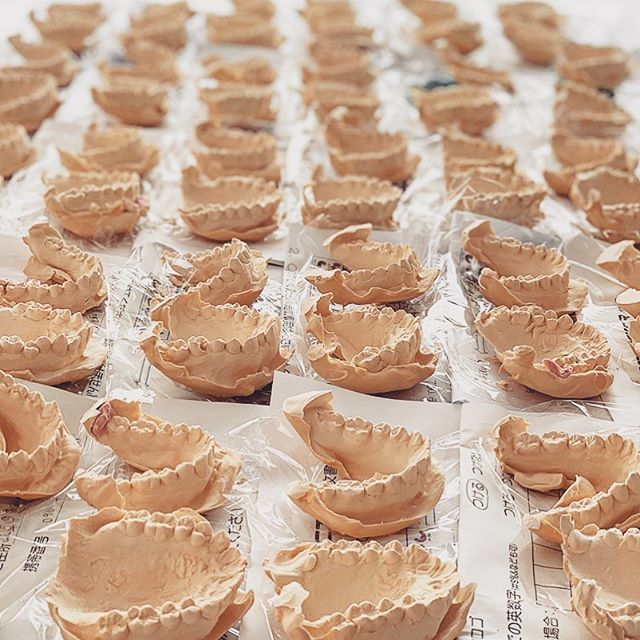 この時期は、果てしなく歯型が続きます。🦷🦷🦷🦷🦷🦷🦷🦷🦷 #mouthguard  #mouthpiece #boostector #マウスガード #マウスピース #ブーステクター #ラグビー bit.ly/2LIEYqX