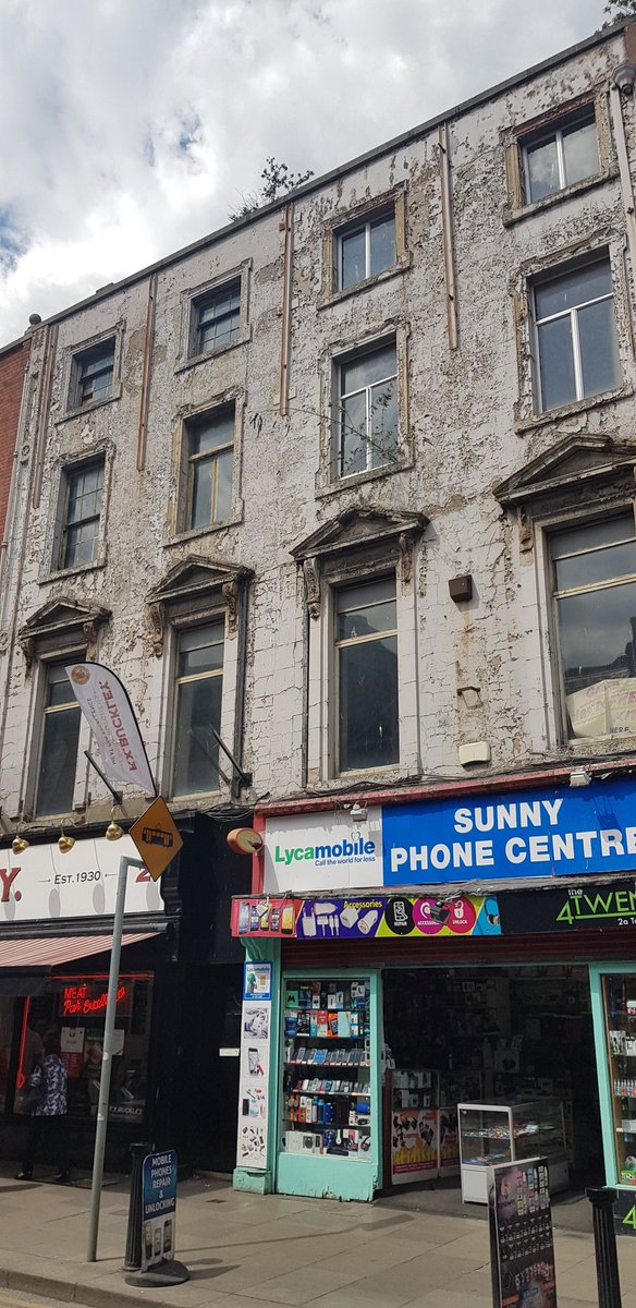 MeanwhileDa's tweet image. I see your tourist shop and raise you a phone shop on Talbot st.