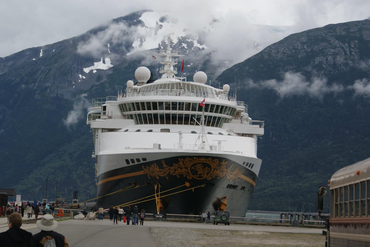 ResortLoopBob's tweet photo. https://t.co/Cjse1yqLPv Ep. 654!
We continue to discuss what and how to pack for a Disney Cruise, this time to Alaska!
#disneycruise #dcl #disney #alaska #alaskacruise #cruise #resortloop #disneypodcast https://t.co/ngNLSw6Fm5