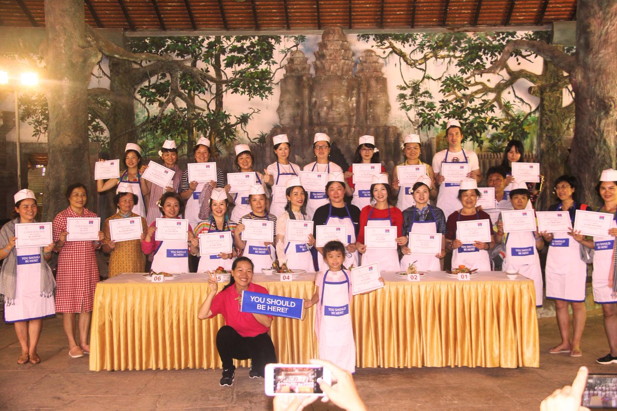 RoyalAngkor's tweet photo. A great time cooking class to be shared by Royal Angkor Resort chefs, In these series, you will apply basic cooking knowledge and skills as we tackle fundamental cooking techniques, learn about ingredients and build a cooking habit.

https://t.co/cauE7qbB9X https://t.co/W0jLyYkJjw