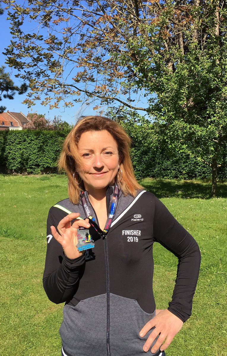 Un grand bravo à notre marathonienne Dorothée de chez @Lemahieu_fr . Elle vient de terminer le marathon de la route du Louvre. (Marathon Amsterdam en 2016, La route du Louvre en 2017 et en 2019) 👏👏👏