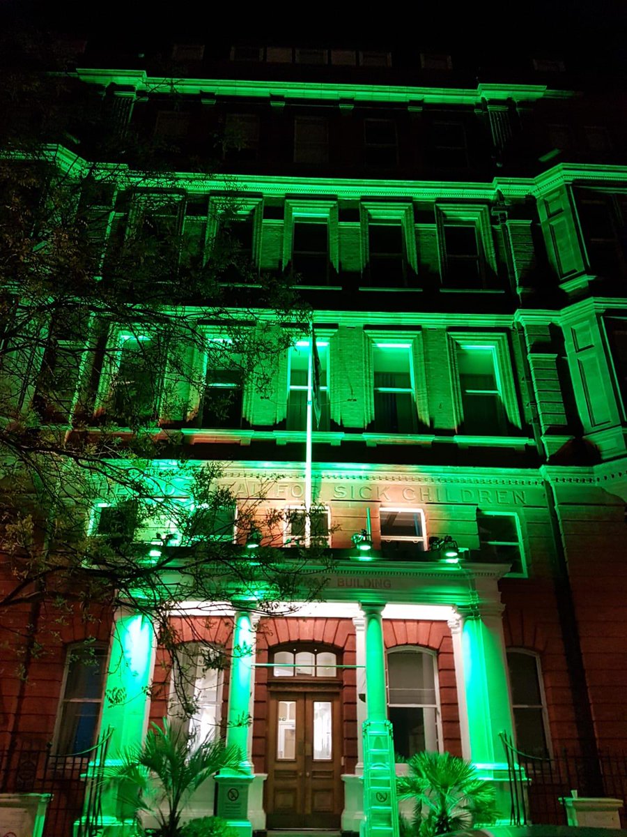 GreatOrmondSt's tweet image. Each evening this week we will be lighting up our hospital entrance green. We want to ensure that every patient, family and staff member who walk through our doors know that we support their wellbeing, this #mentalhealthawarenessweek and always 💚 
gosh.nhs.uk/news/mental-he…