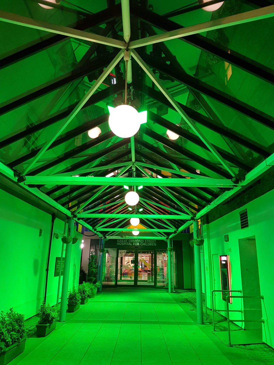 GreatOrmondSt's tweet image. Each evening this week we will be lighting up our hospital entrance green. We want to ensure that every patient, family and staff member who walk through our doors know that we support their wellbeing, this #mentalhealthawarenessweek and always 💚 
gosh.nhs.uk/news/mental-he…