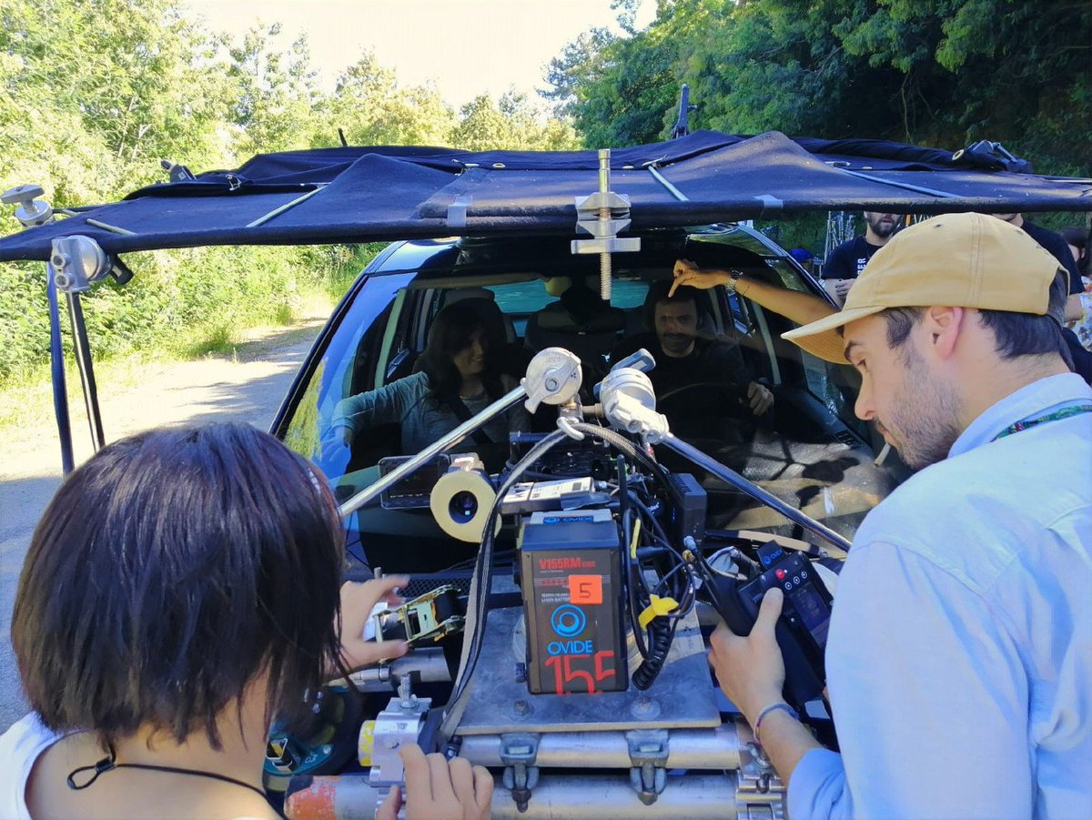 abonjo_'s tweet photo. #quéhicimosmal @afabriqueira @lilianatorresexposito @jorgebaste_ #matriuskaproducciones @avaloncine @misswasabifilms @tvgalicia @rtvecomunicacion 📷@ozoperozo https://t.co/BxVOnkpVBo