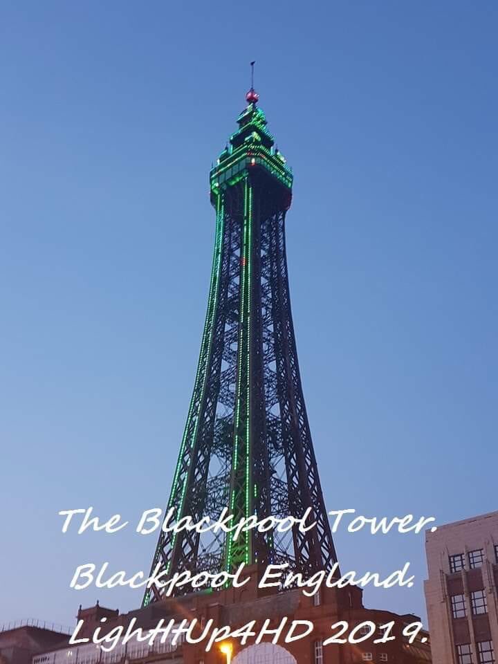 This week  #blackpooltower had been it up in pink &green to raise awareness of #HuntingtonsDisease  . This a a photo of my Nana in Blackpool she lost her husband and both her children to Huntington’s . My mum left on the photo died when I was 12 & she was just 48 x #Lightitup4HD