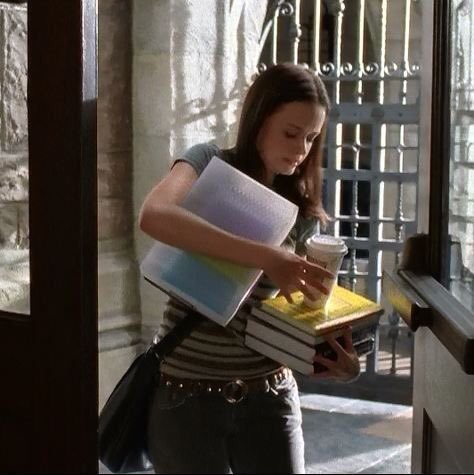 thatssohaute's tweet photo. mood for the upcoming finals week https://t.co/3FBTmY8cHS
