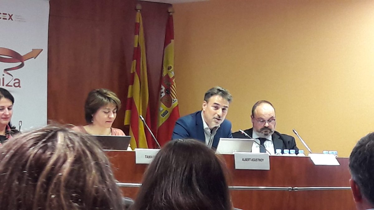 #Catenonbarcelona participando en el Foro de #ICEX Marca 4.0 : Un nuevo horizonte #teamnews #networking #spain #catenon #ICEMD