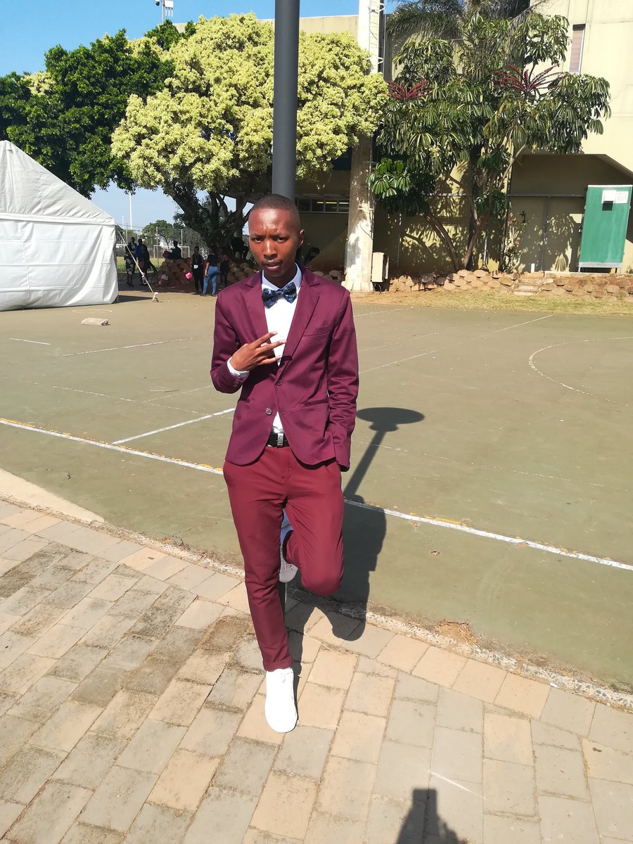MadVee_98's tweet image. #Supadupa clean when I pull up #DUTgrad19