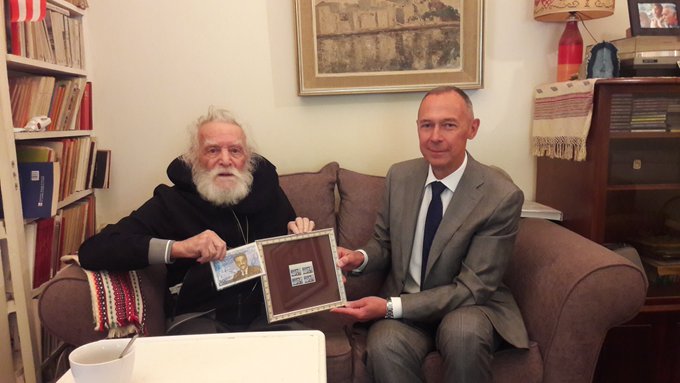 View image on Twitter