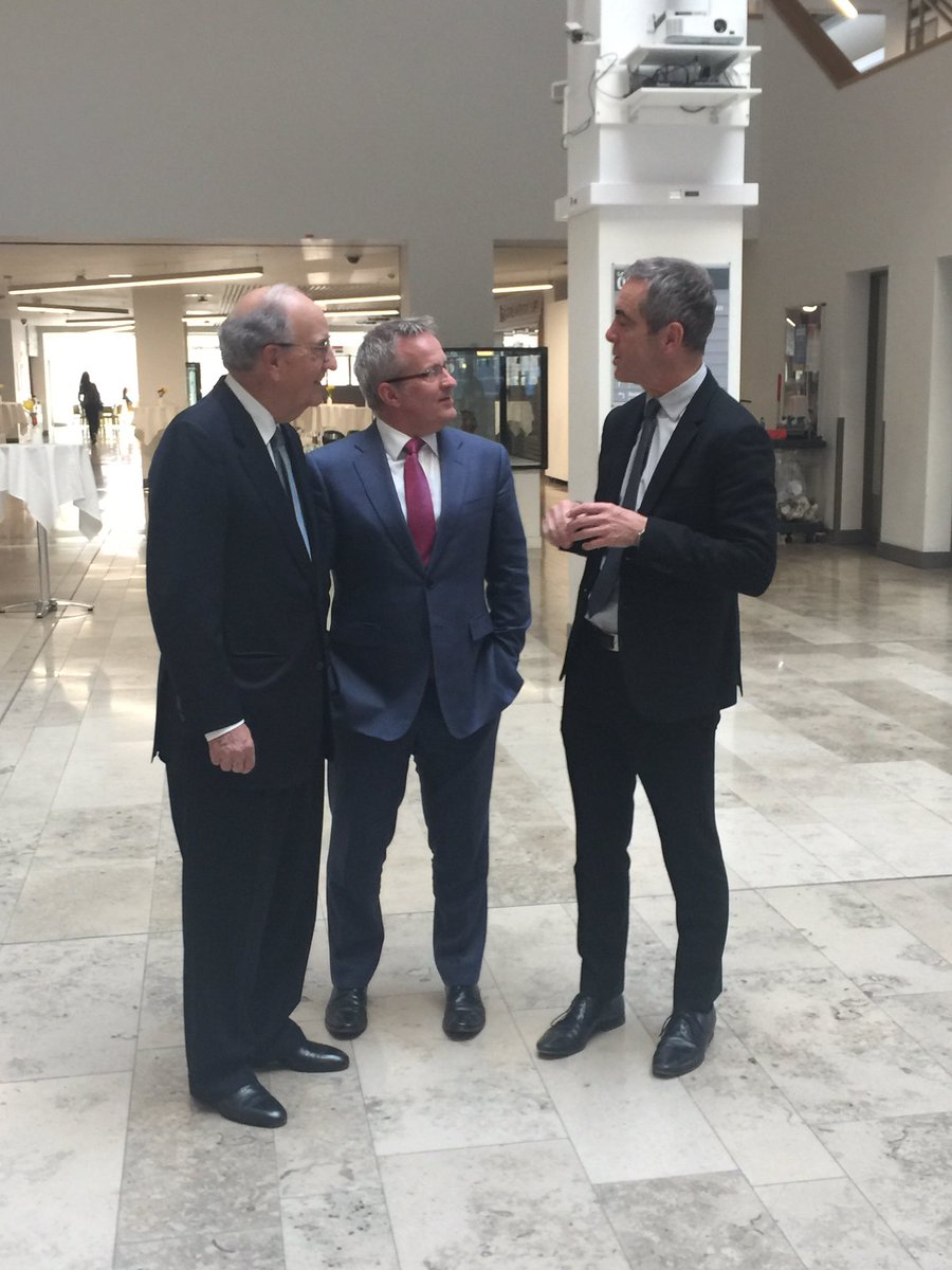 NIYF's tweet image. Young people have been campaigning for # votesat16 and a #NIYouthAssembly for 11 years. Great to see them both included as proposals in #BeyondSectarianism report &amp;amp; endorsed by Senator Mitchell