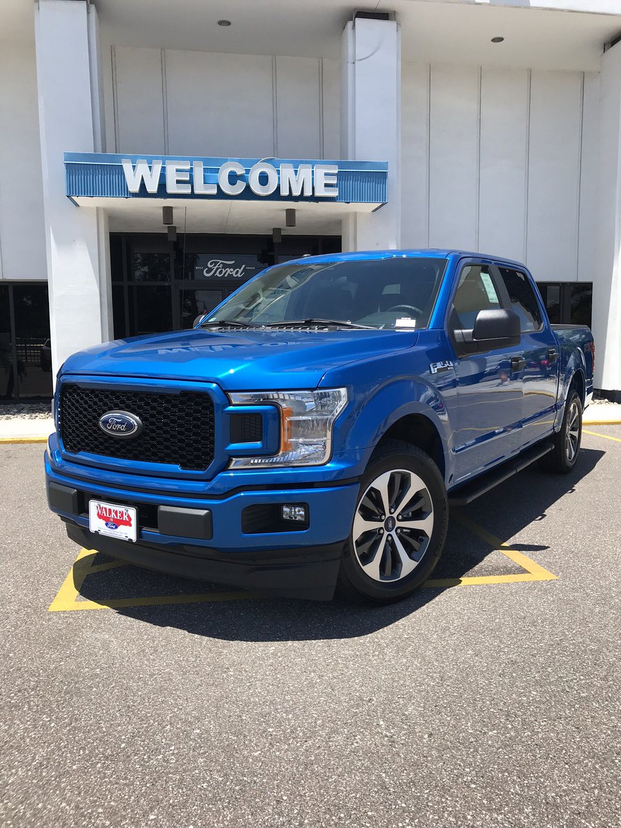 RaitisRides's tweet photo. Does the Ford F-150 look good in Velocity Blue? #raitisrides @walkerfordco @ford @FordPerformance https://t.co/XBcqnNzbfo