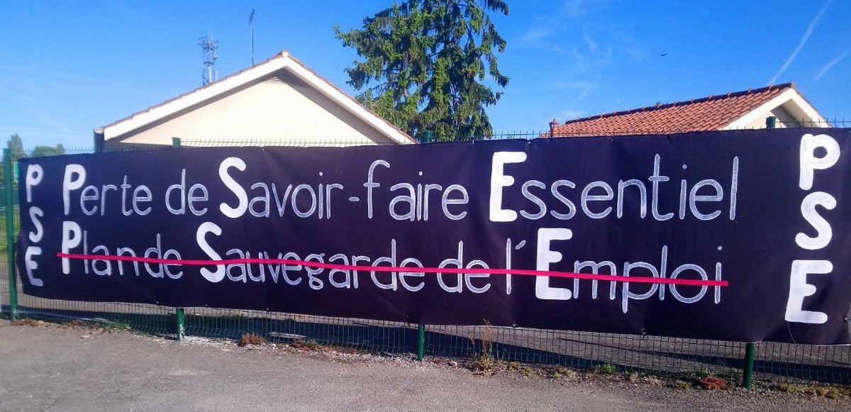 Denis Masseglia On Twitter Ce Matin Les Salaries Du Site De Dorel A Cholet Etaient En Debrayage Pour Protester Contre La Suppression De 129 Postes Je Me Suis Rendu Sur Place Pour