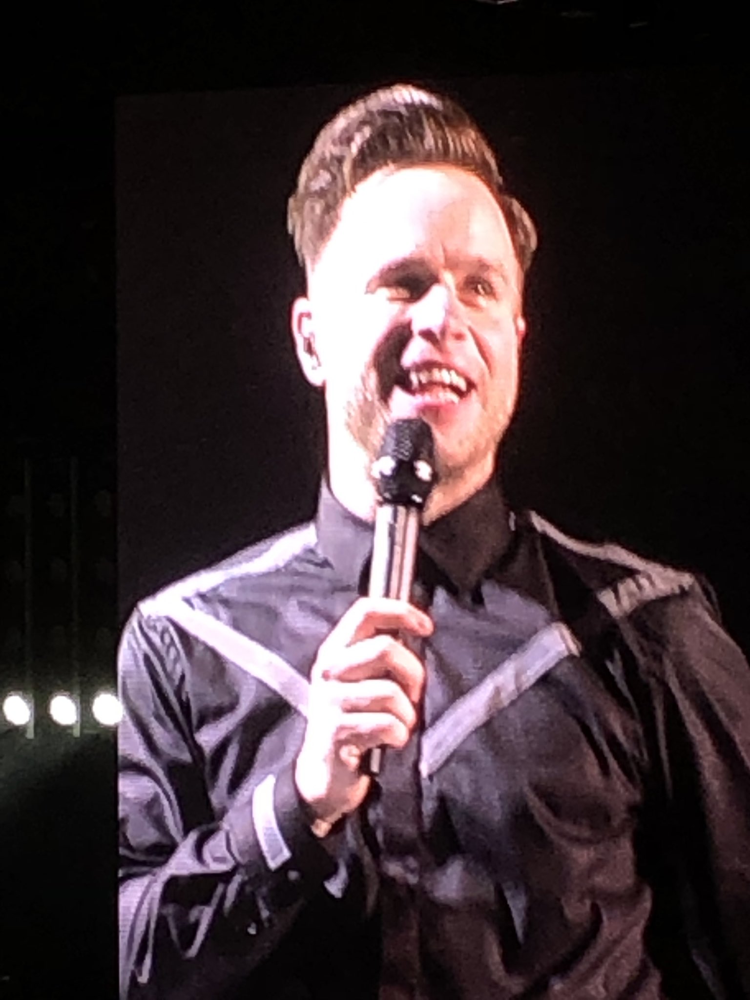 Brilliant show last night Dublin,thank you Olly Murs ,Happy Birthday   