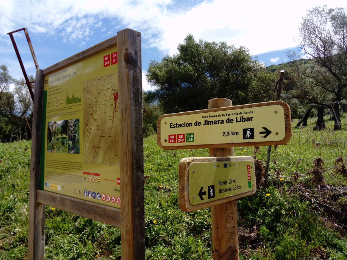 elmoreno_1973's tweet photo. Algunas fotos de la última salida de los #SenderosPrimavera con @AytoCampillos Etapa 24-25 @GranSendaMalaga Cueva del Gato - Estación de Benaojàn-Jimera de Libar. https://t.co/AHR1C76tbM