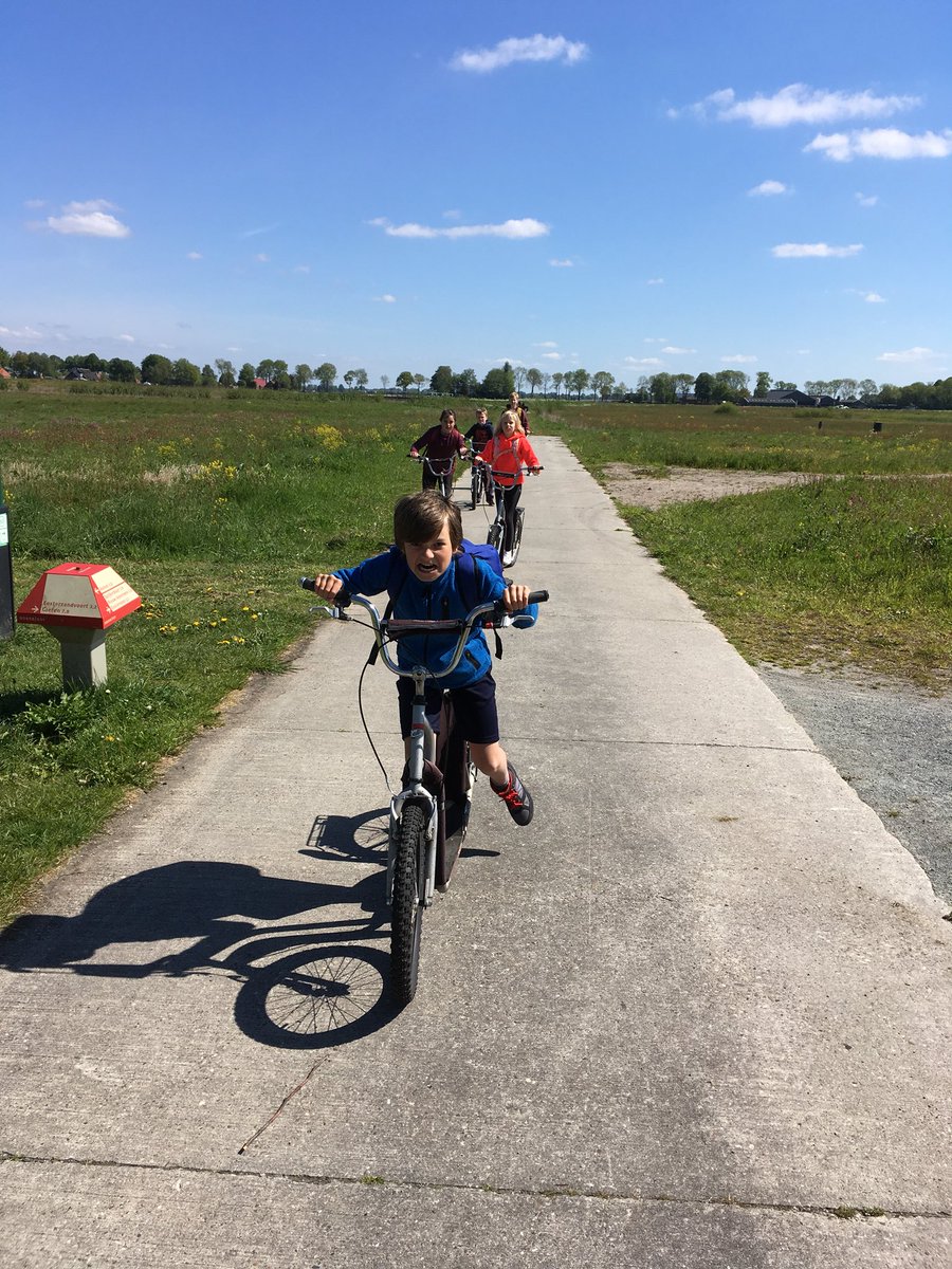 BSNJSL's tweet photo. ... and more!
#BSNTRIPS #BSNJSL #Drenthe19 https://t.co/YrvcpSLehZ
