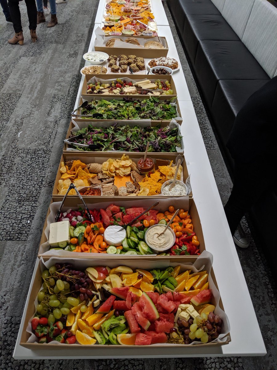 SWMelb's tweet photo. Scrumptious Sunday Night dinner #locallysourced and carefully curated by our wonderful organising team
#SWMelb #GrazingPlatter https://t.co/JilYTmgzGL